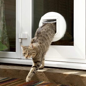 SureFlap Automatic Microchip Cat Door for Cats and Small Dogs image 9