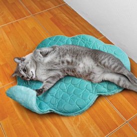 2 x KONG Play Spaces Cloud Luxurious Plush Cat Mat image 0