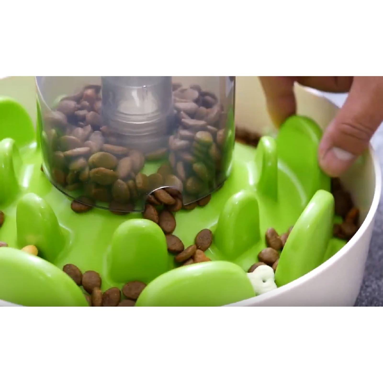 SPIN UFO Maze Interactive Dog Bowl and Slow Feeder image 4
