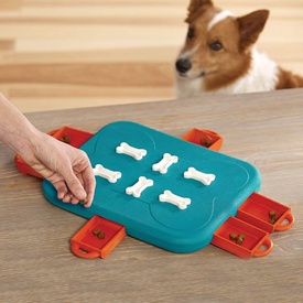 Nina Ottosson Casino High Level Interactive Puzzle & Toy for Dogs & Cats image 4
