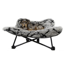 T&S Nordic Raised Fluffy Butterfly Pet Bed